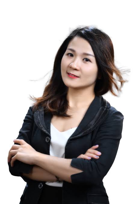 Ms. Nga – Founder DX82
